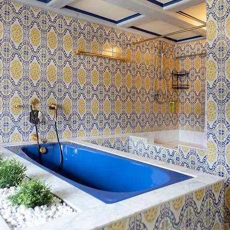 Maechenhaften In Historischem Gebaeude 12p I 4 Baeder I Sauna Zubuchbar I Pizzaofen L Garten Apartment *
